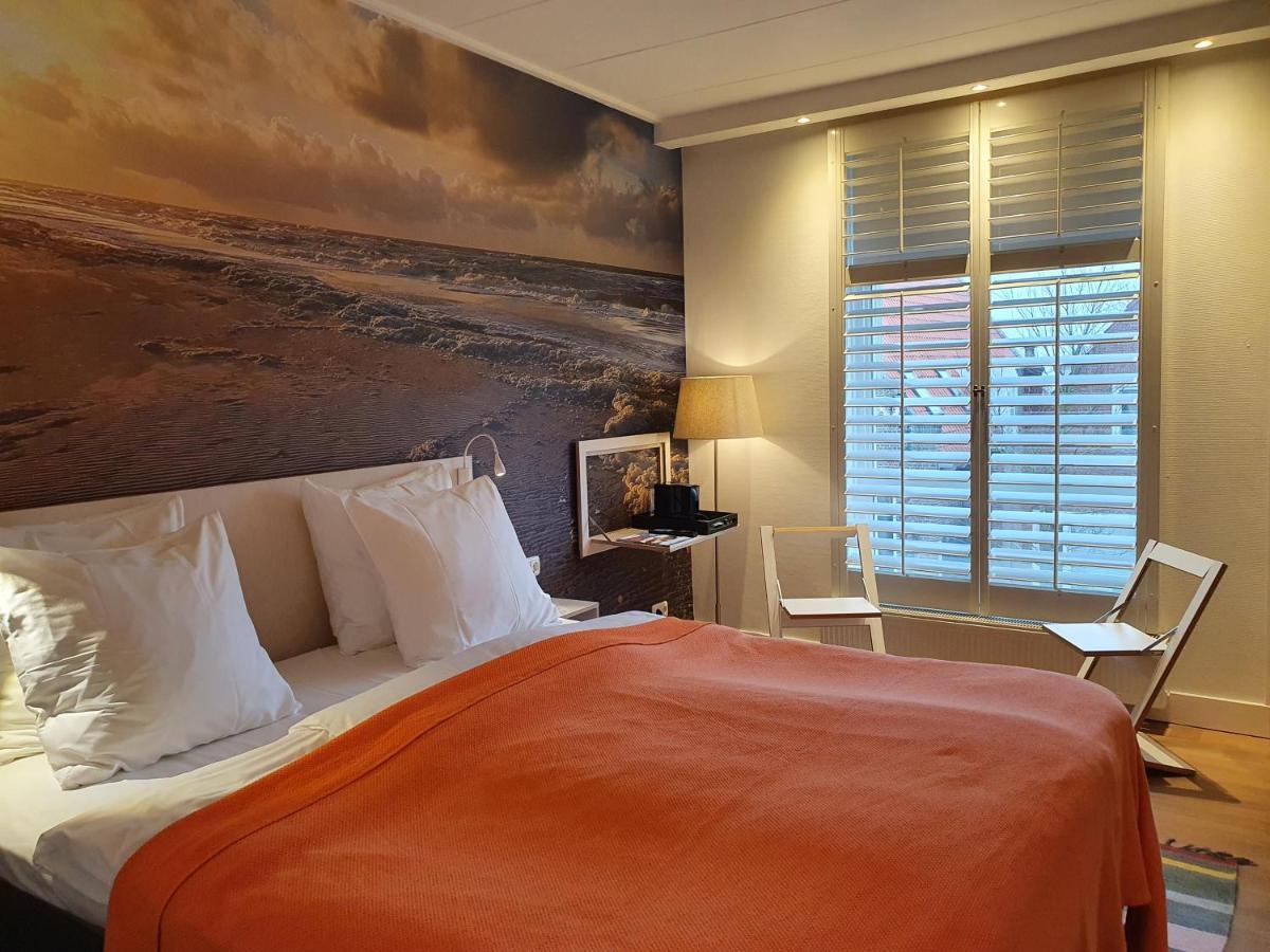Badhotel Bruin Vlieland Exterior photo
